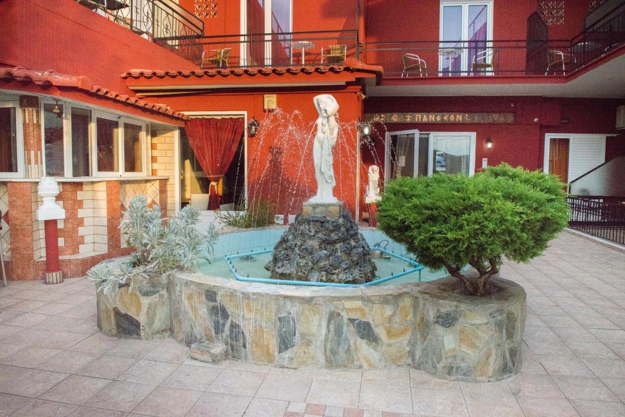 New Pantheon Hotel Kamena Vourla Exterior photo